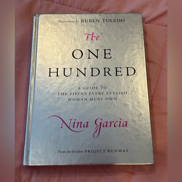 The One Hundred: A Guide to the Pieces Every Stylish Woman Must Own - Picture 1 of 7